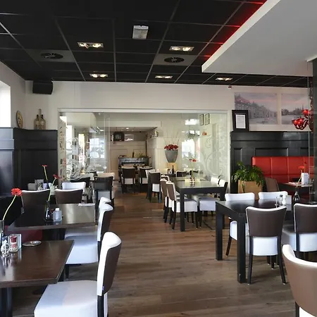 Hotel Benno 2*